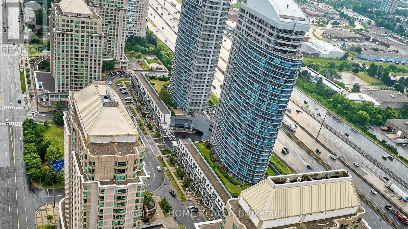 15 - 108 CORPORATE DRIVE Image 27