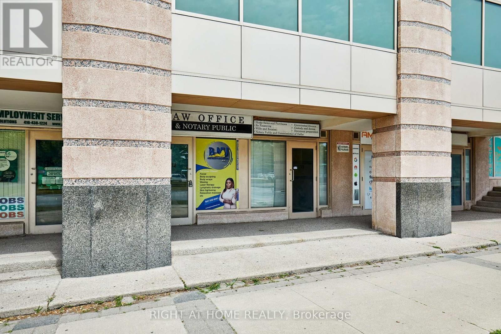 15 - 108 CORPORATE DRIVE Image 3