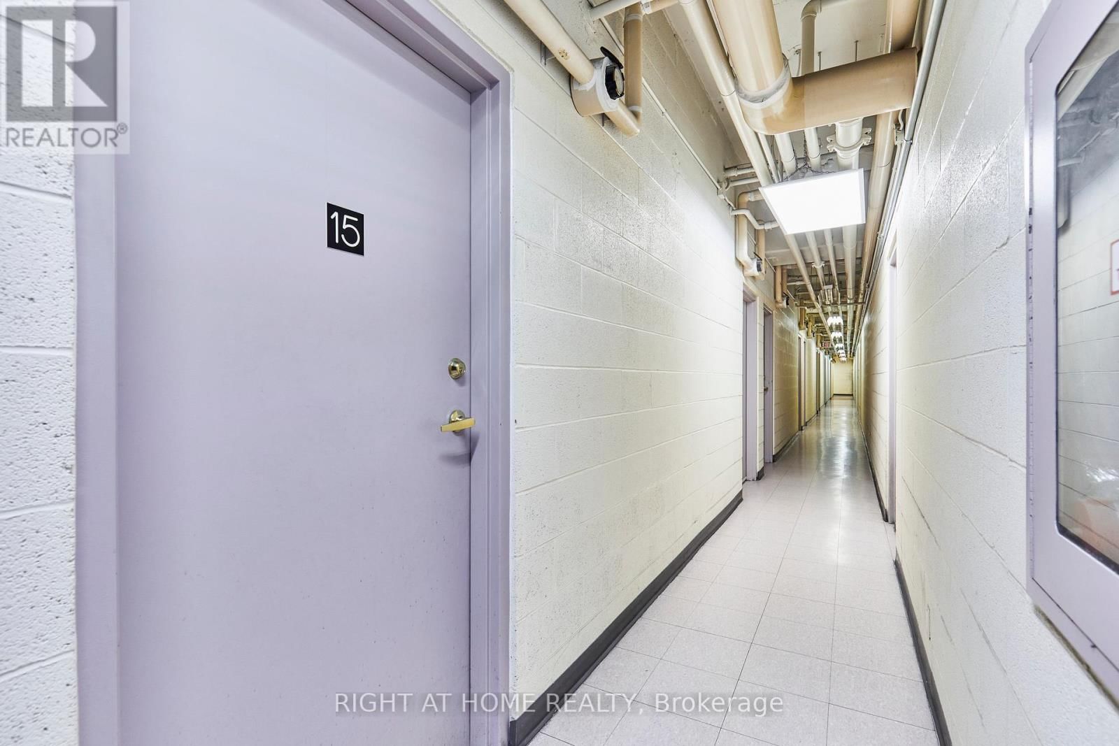 12 & 15 - 108 CORPORATE DRIVE Image 30