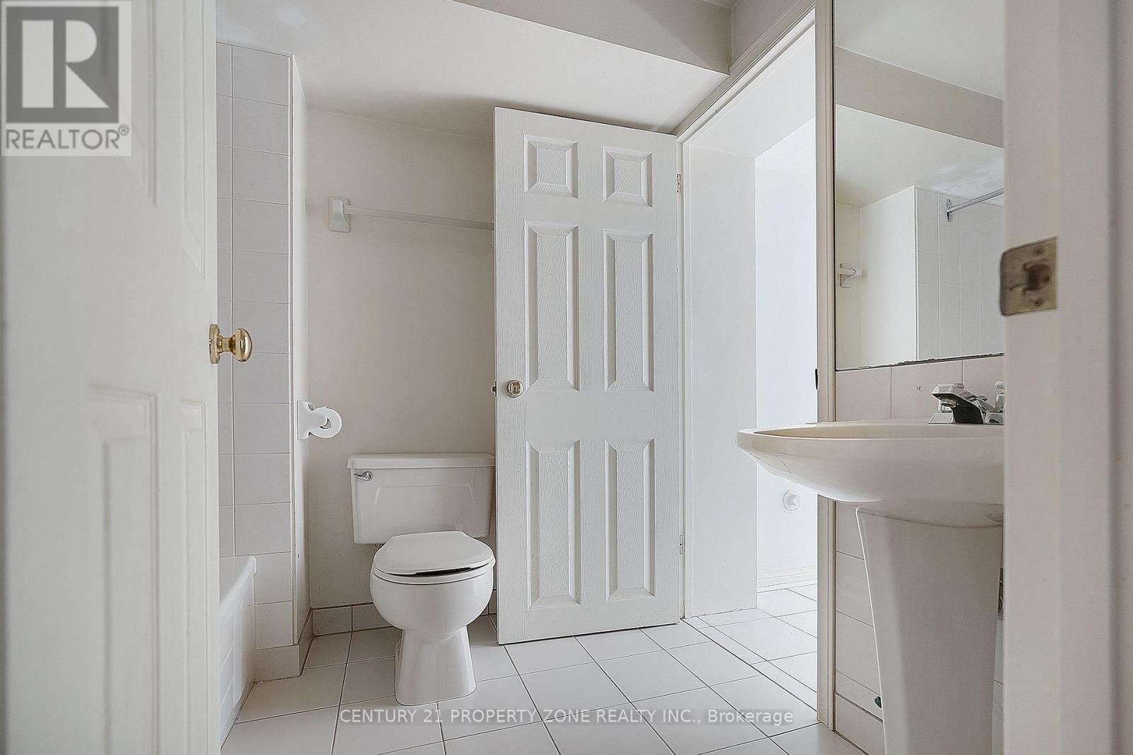 97 SPARKHALL AVENUE Image 27