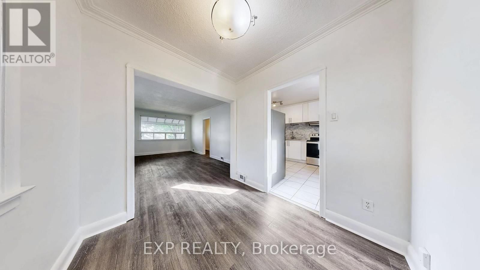 47 BOYCE AVENUE Image 12