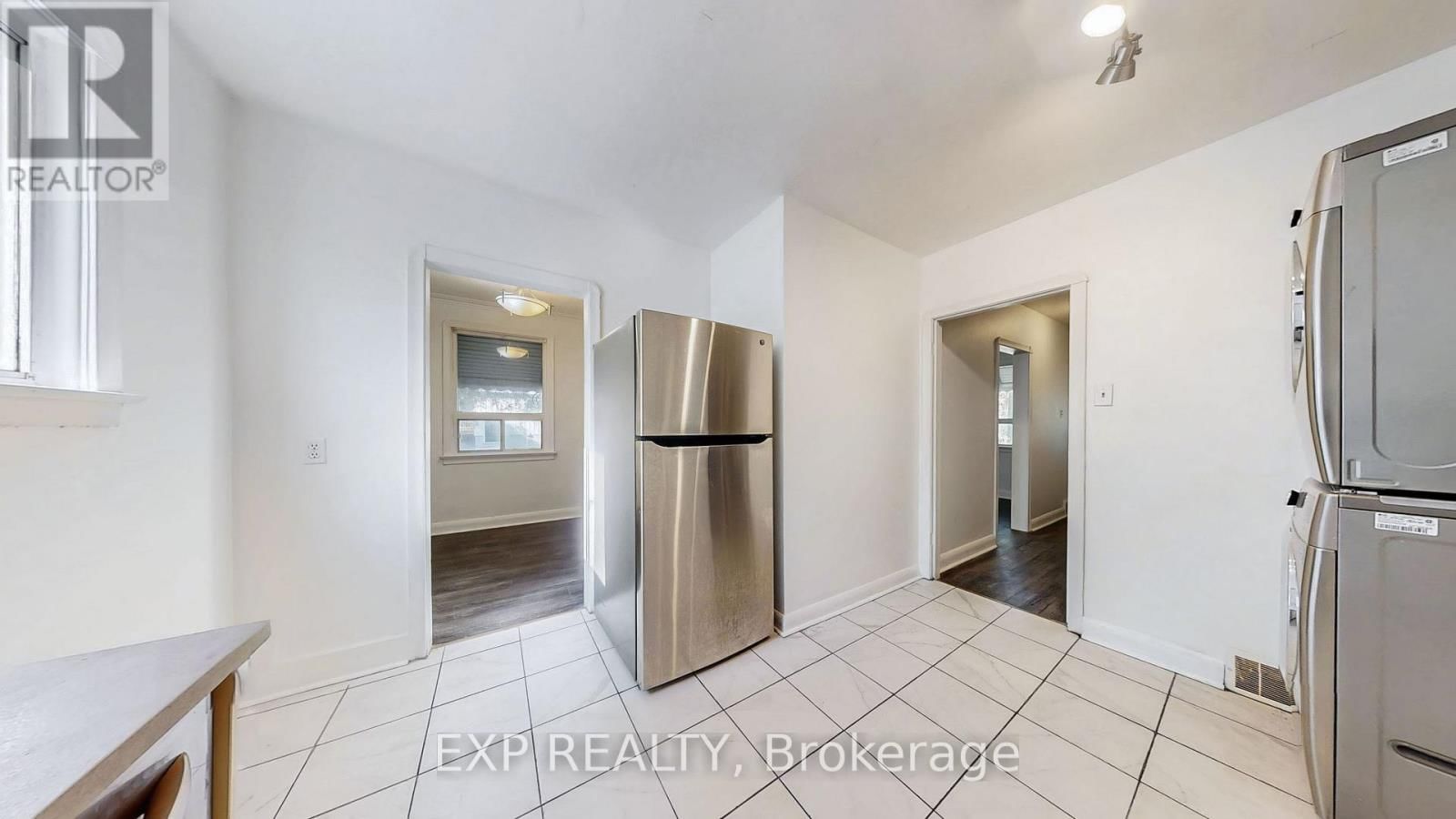 47 BOYCE AVENUE Image 16