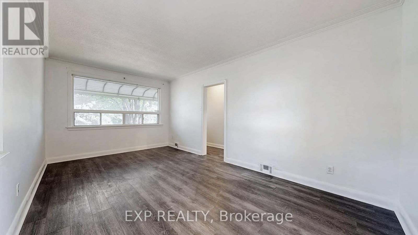 47 BOYCE AVENUE Image 6