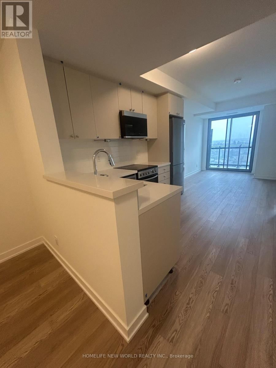 1210 - 51 CLARINGTON BOULEVARD Image 11