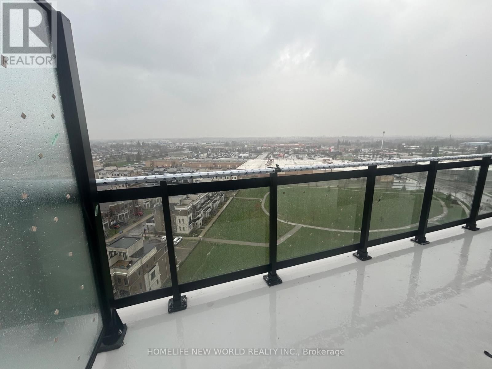 1210 - 51 CLARINGTON BOULEVARD Image 16