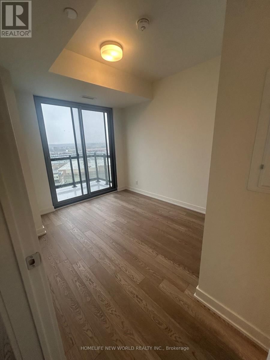 1210 - 51 CLARINGTON BOULEVARD Image 25