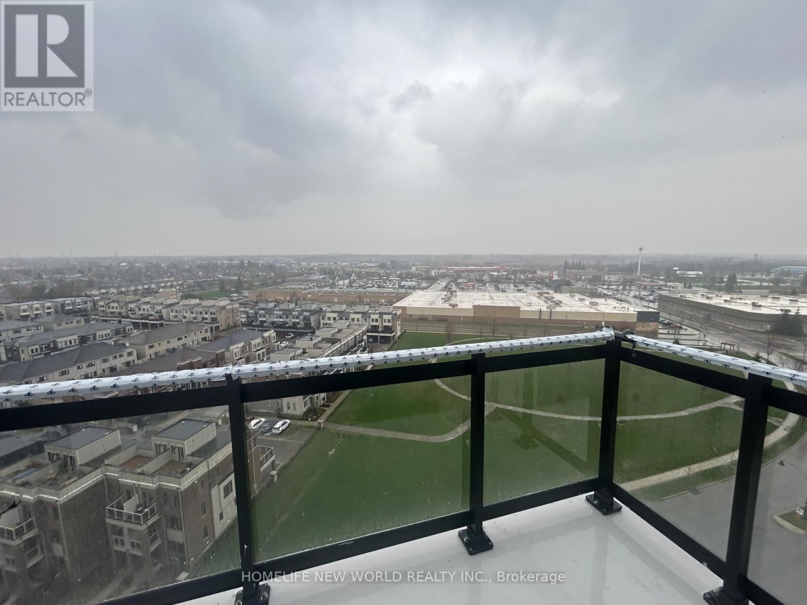 1210 - 51 CLARINGTON BOULEVARD Image 26