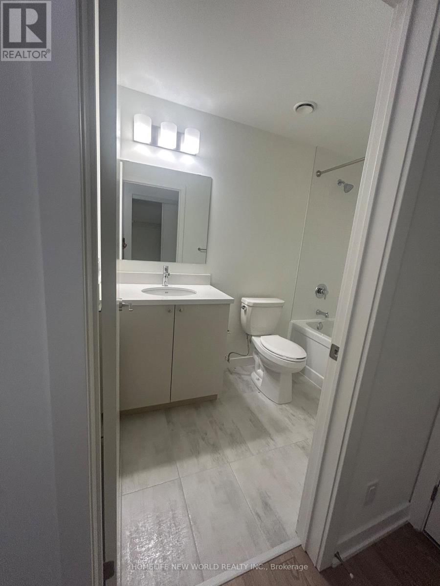 1210 - 51 CLARINGTON BOULEVARD Image 9