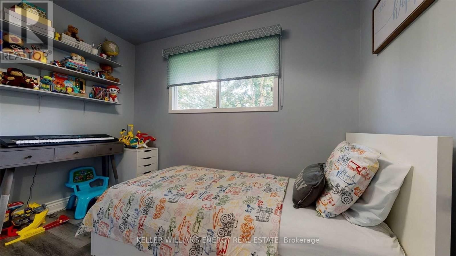 18 PROSSER AVENUE Image 17