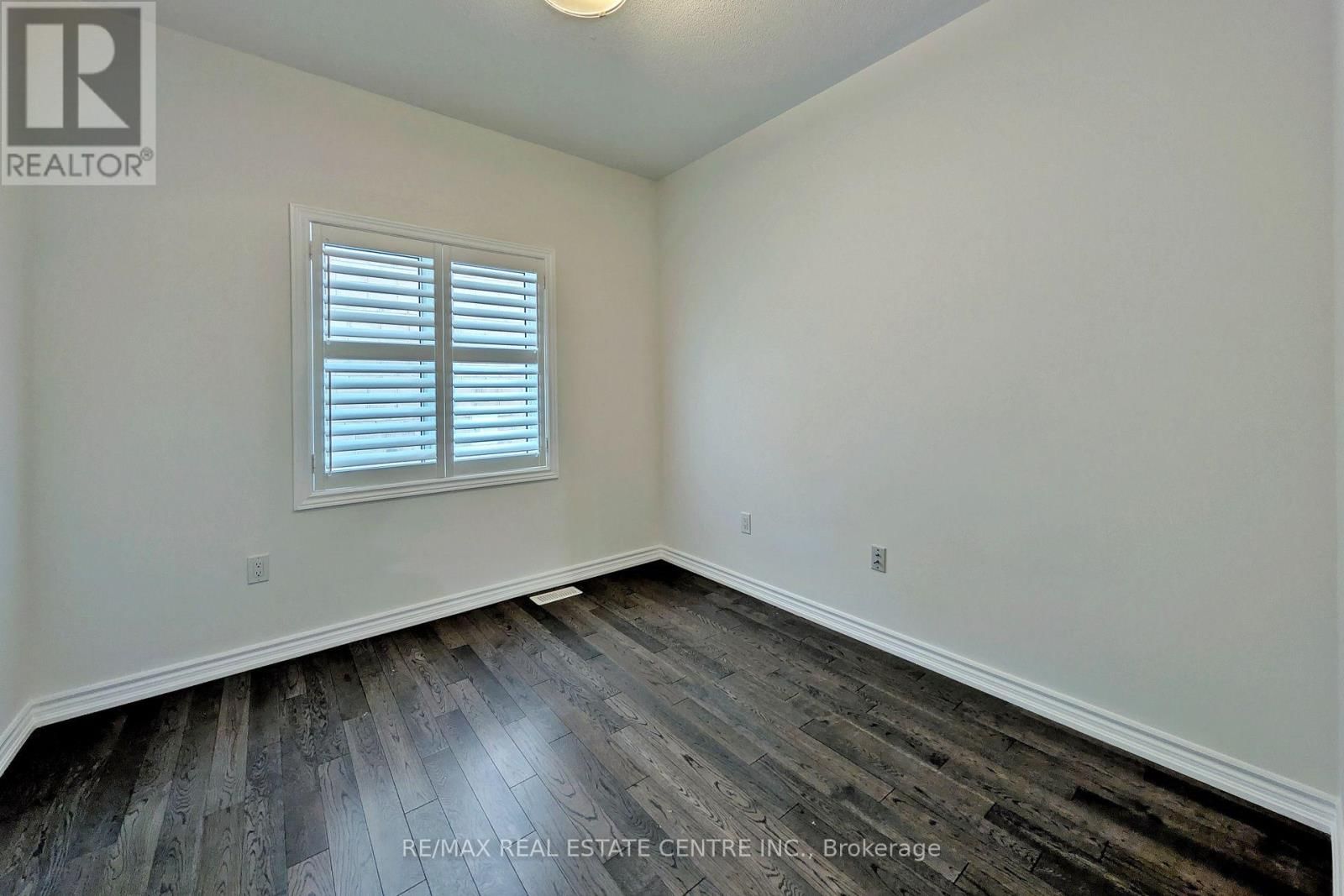 187 LYLE DRIVE Image 17