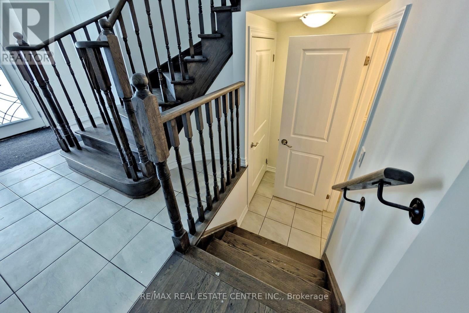 187 LYLE DRIVE Image 19