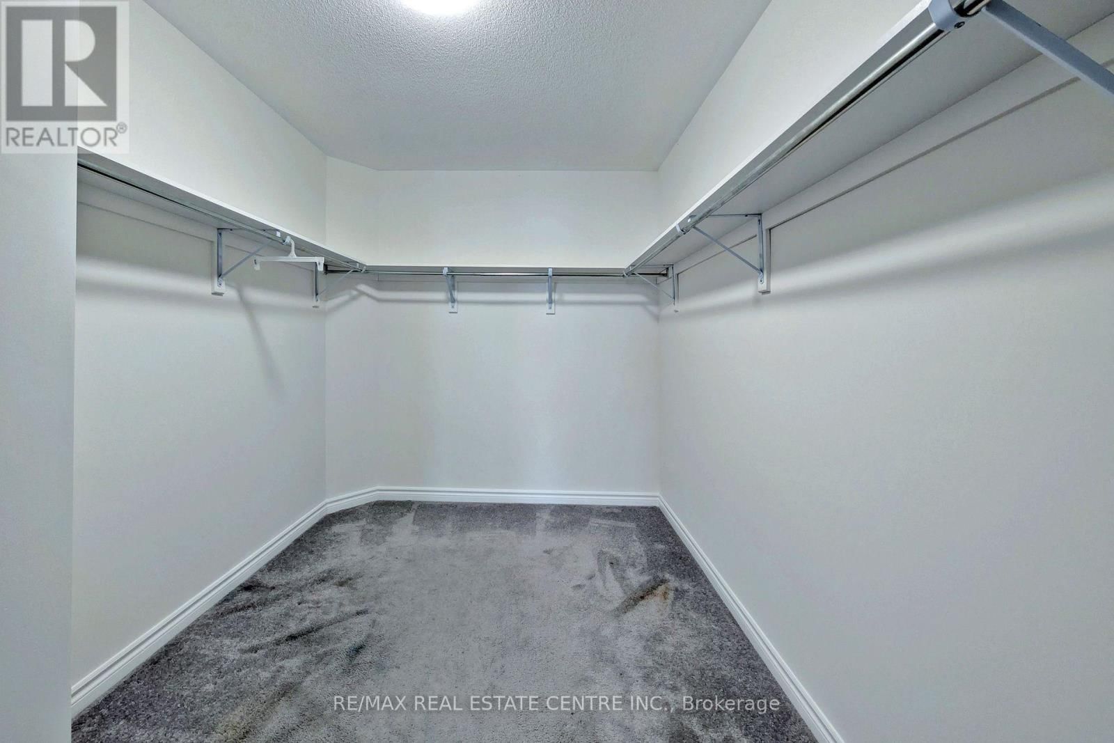 187 LYLE DRIVE Image 29