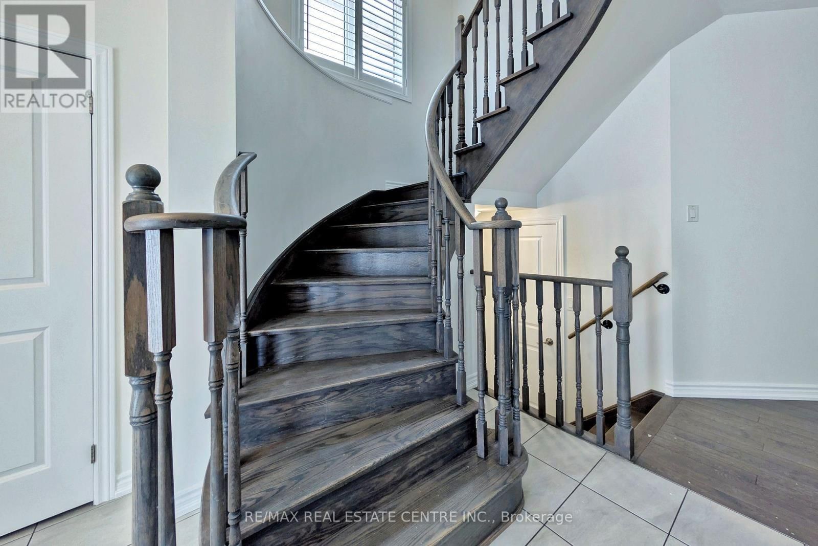 187 LYLE DRIVE Image 3