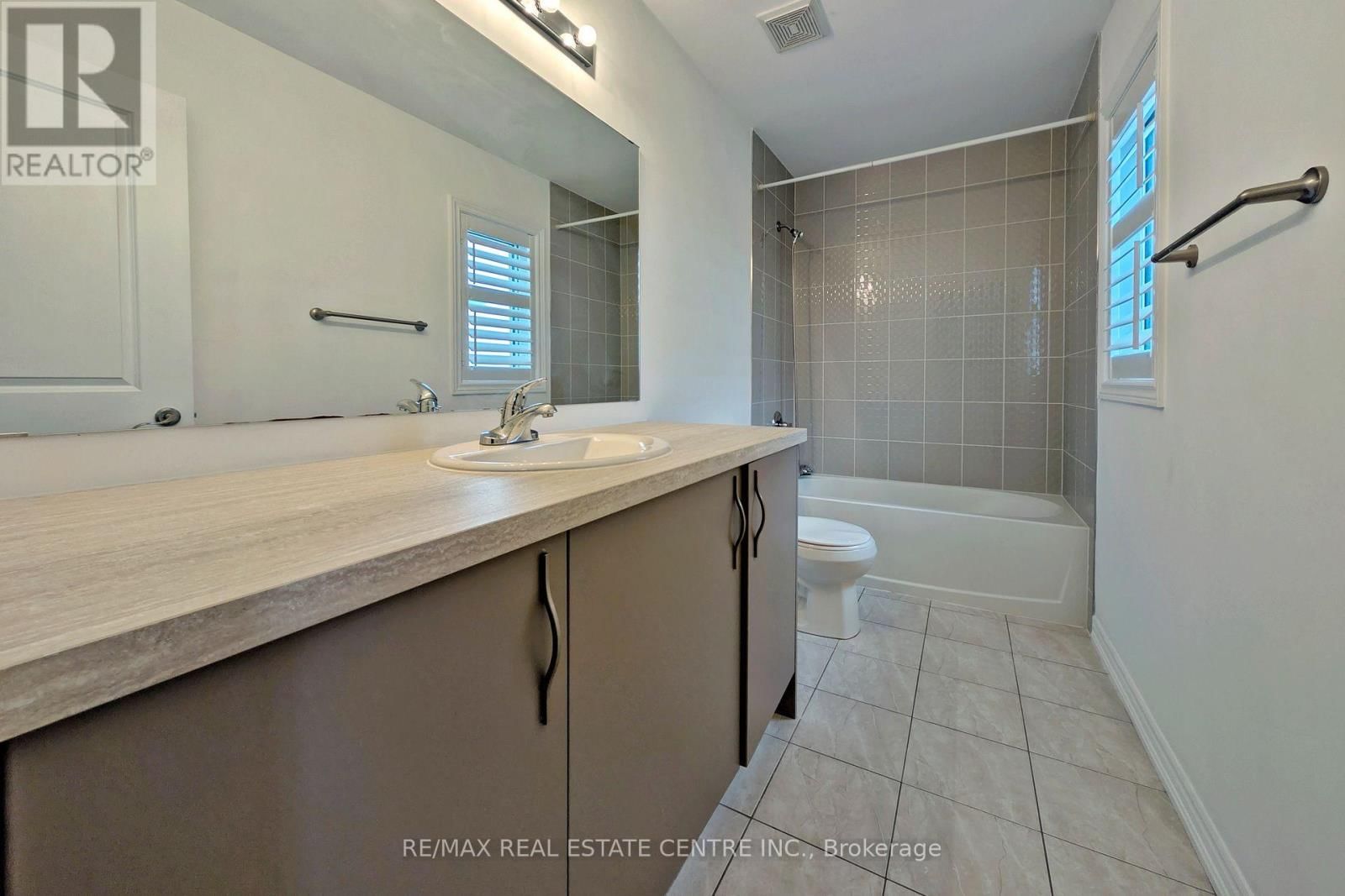 187 LYLE DRIVE Image 31