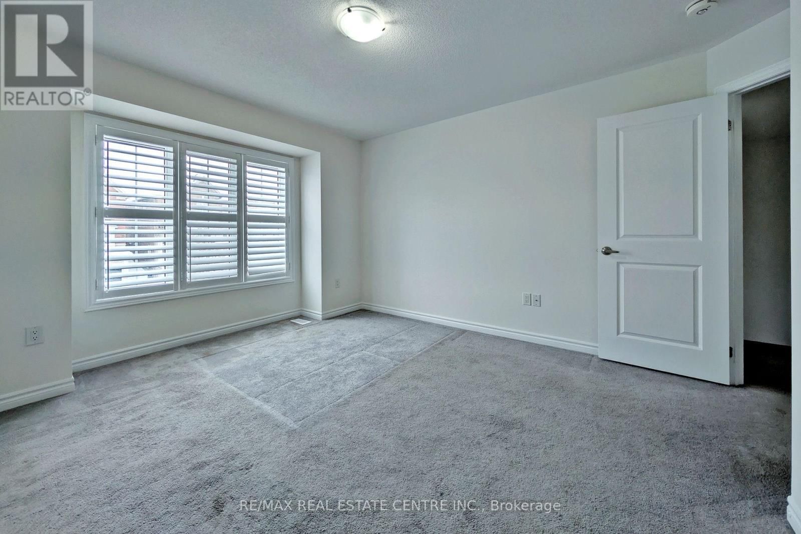 187 LYLE DRIVE Image 35