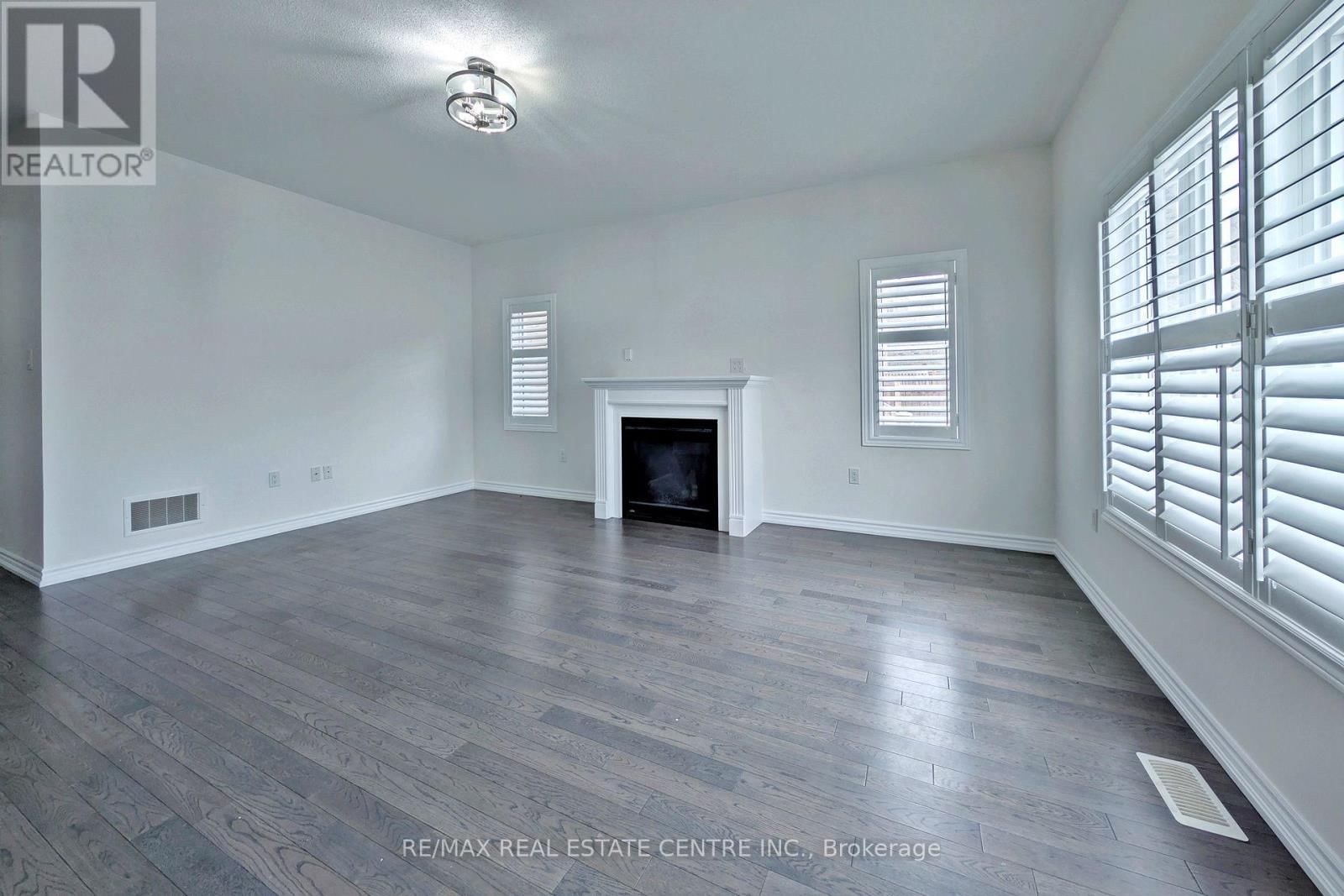 187 LYLE DRIVE Image 8