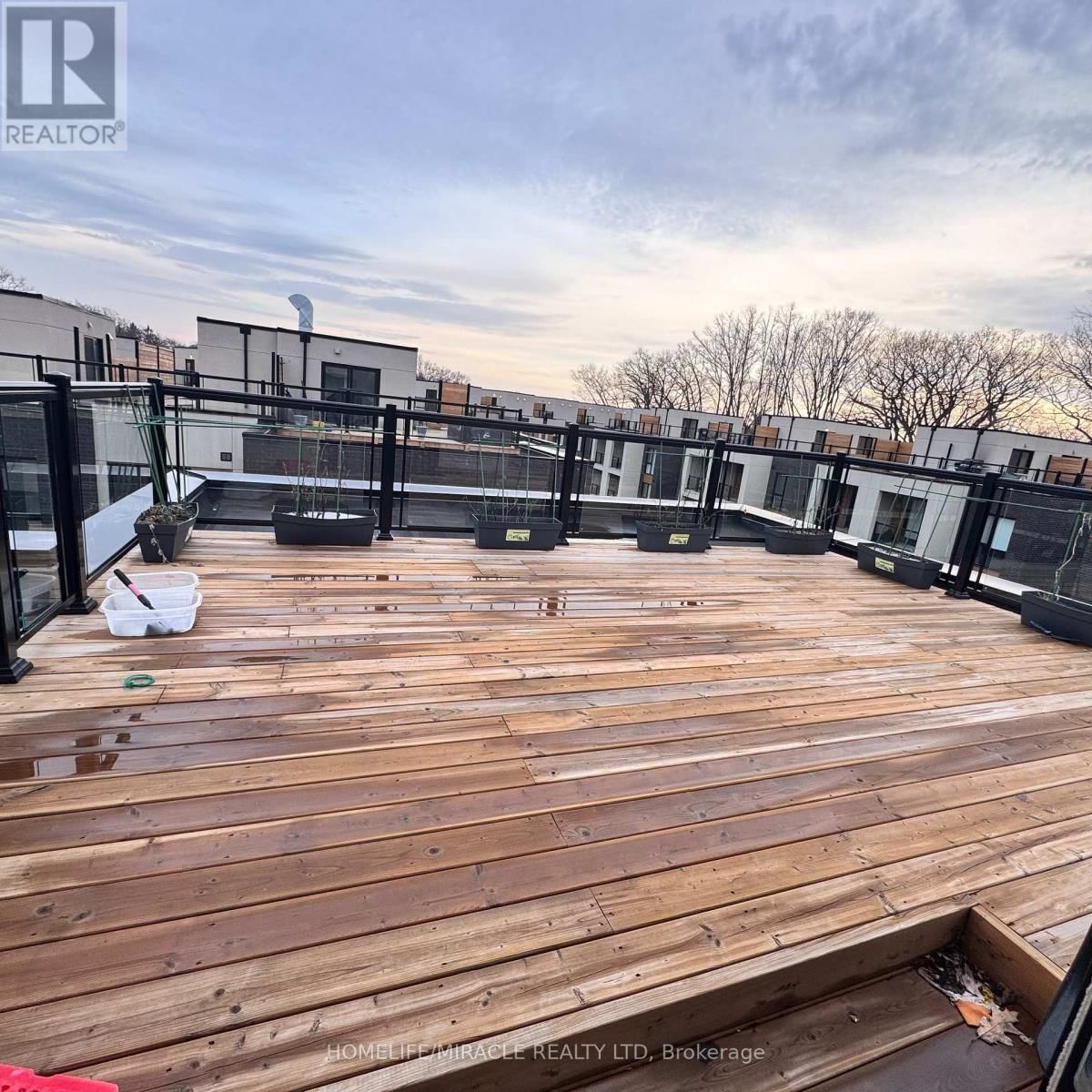 4 - 176 CLONMORE DRIVE Image 7