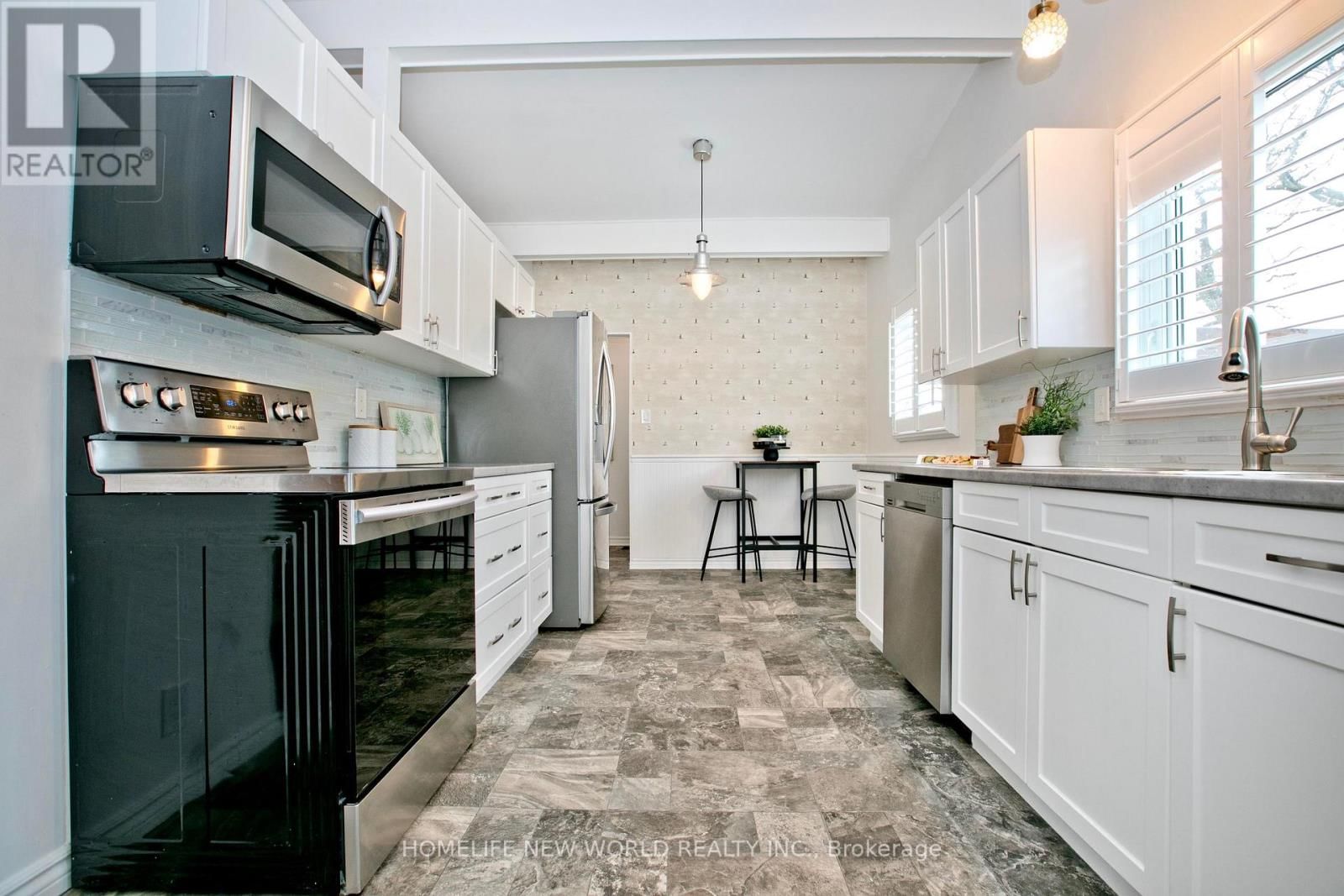 680 ANNLAND STREET Image 10