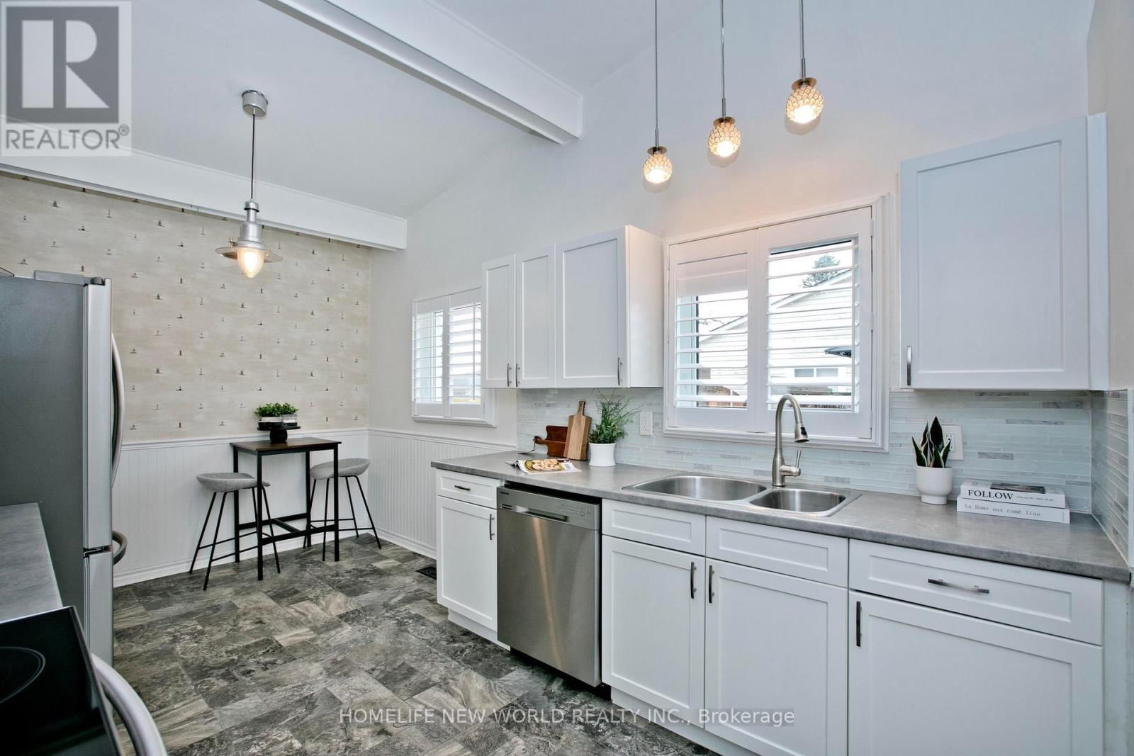 680 ANNLAND STREET Image 11