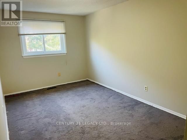 65 BRADSTONE SQUARE Image 11