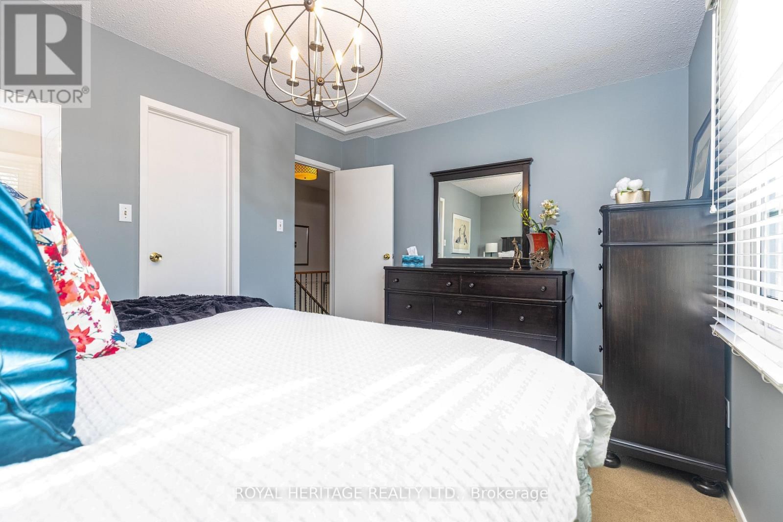 53 TERESA DRIVE Image 23