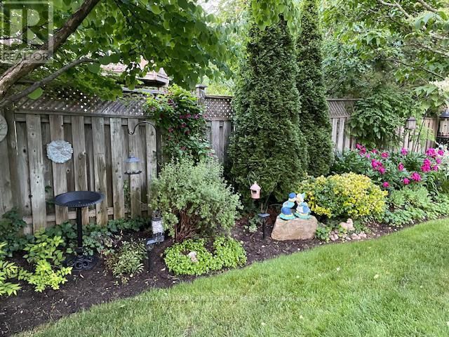 7 FOAKES DRIVE Image 34