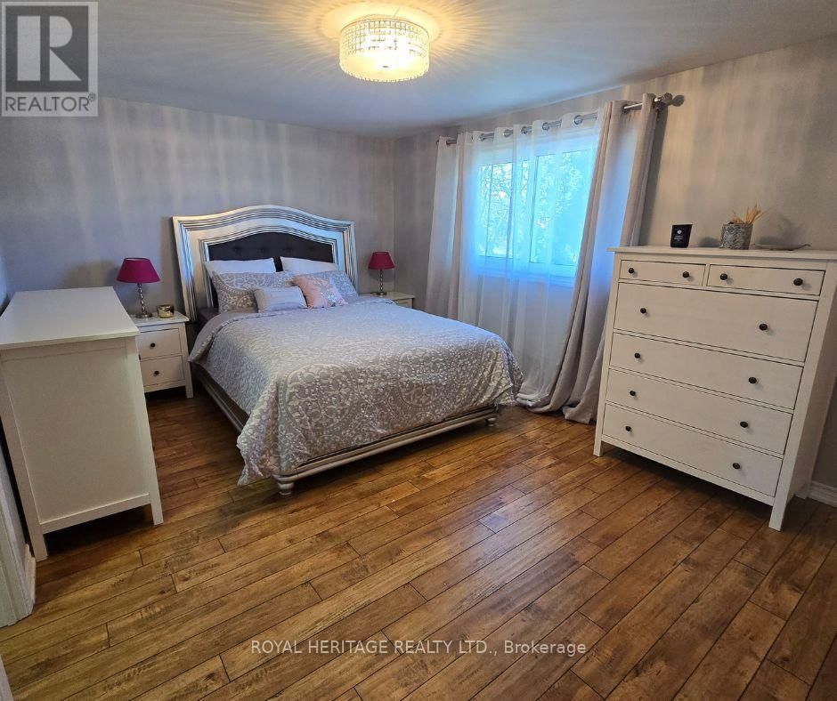 92 - 1133 RITSON ROAD NORTH Image 10