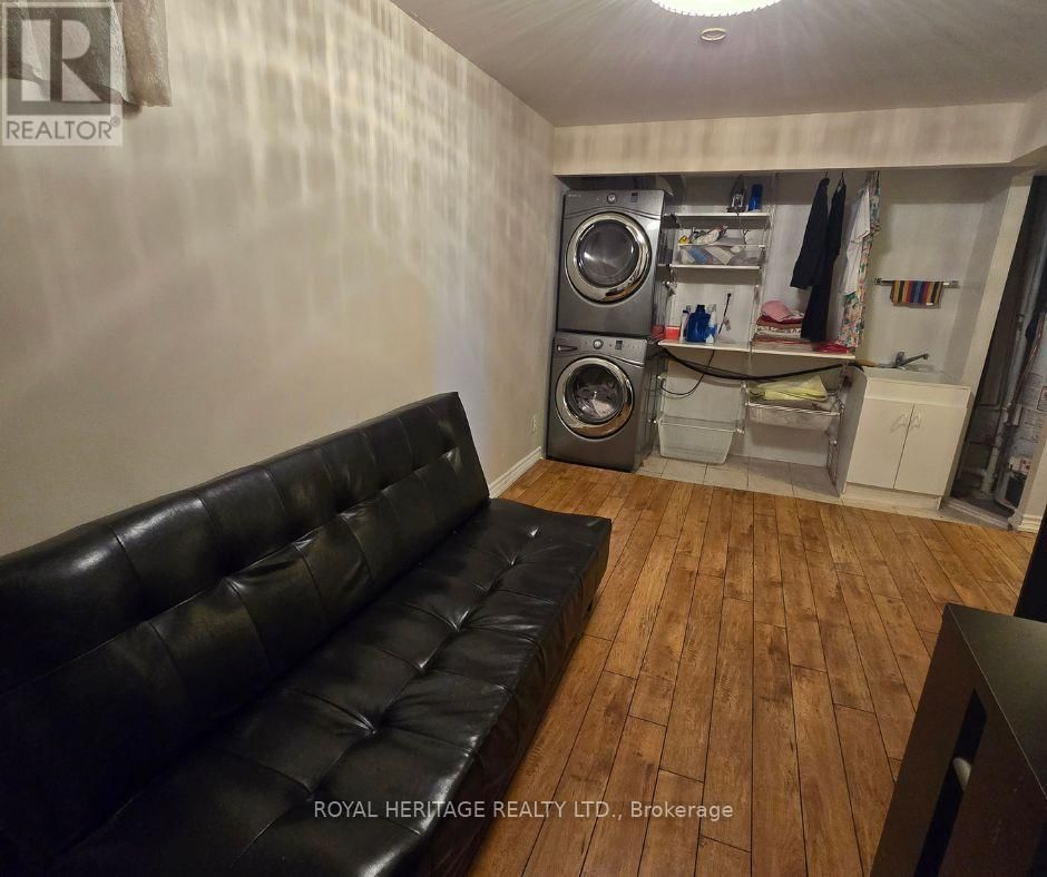 92 - 1133 RITSON ROAD NORTH Image 15