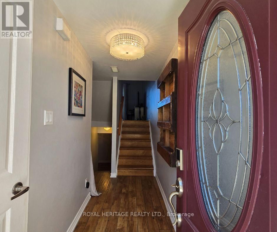 92 - 1133 RITSON ROAD NORTH Image 2