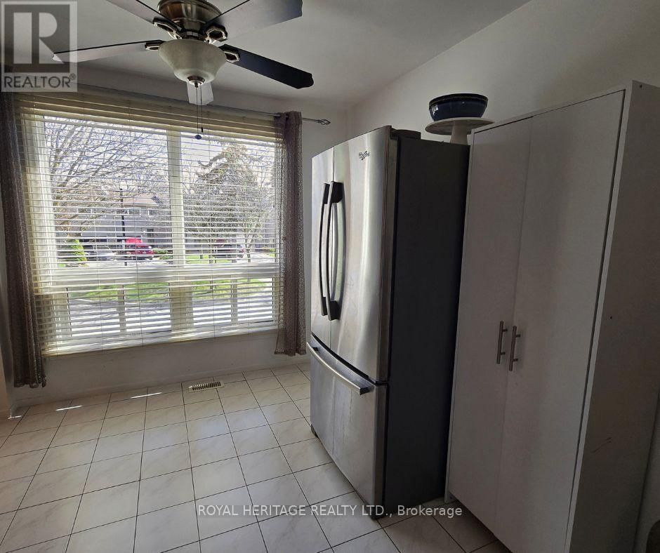 92 - 1133 RITSON ROAD NORTH Image 7