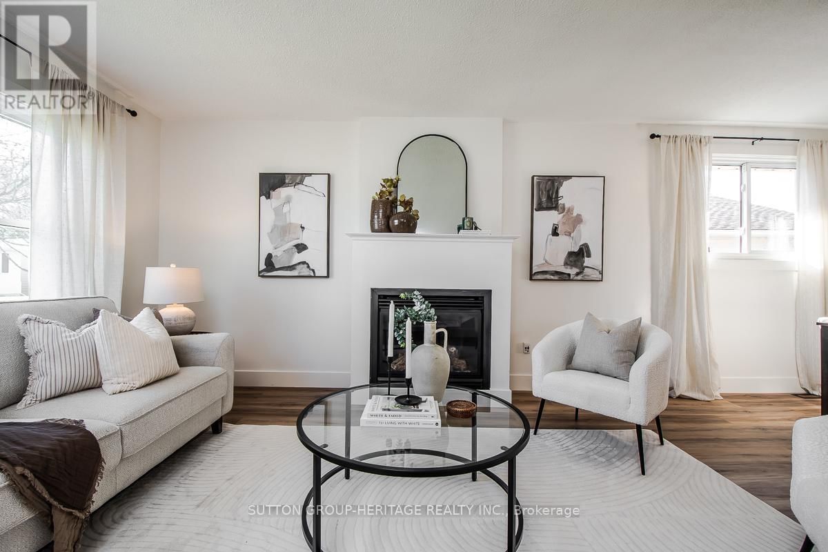 202 WILLIS AVENUE Image 16