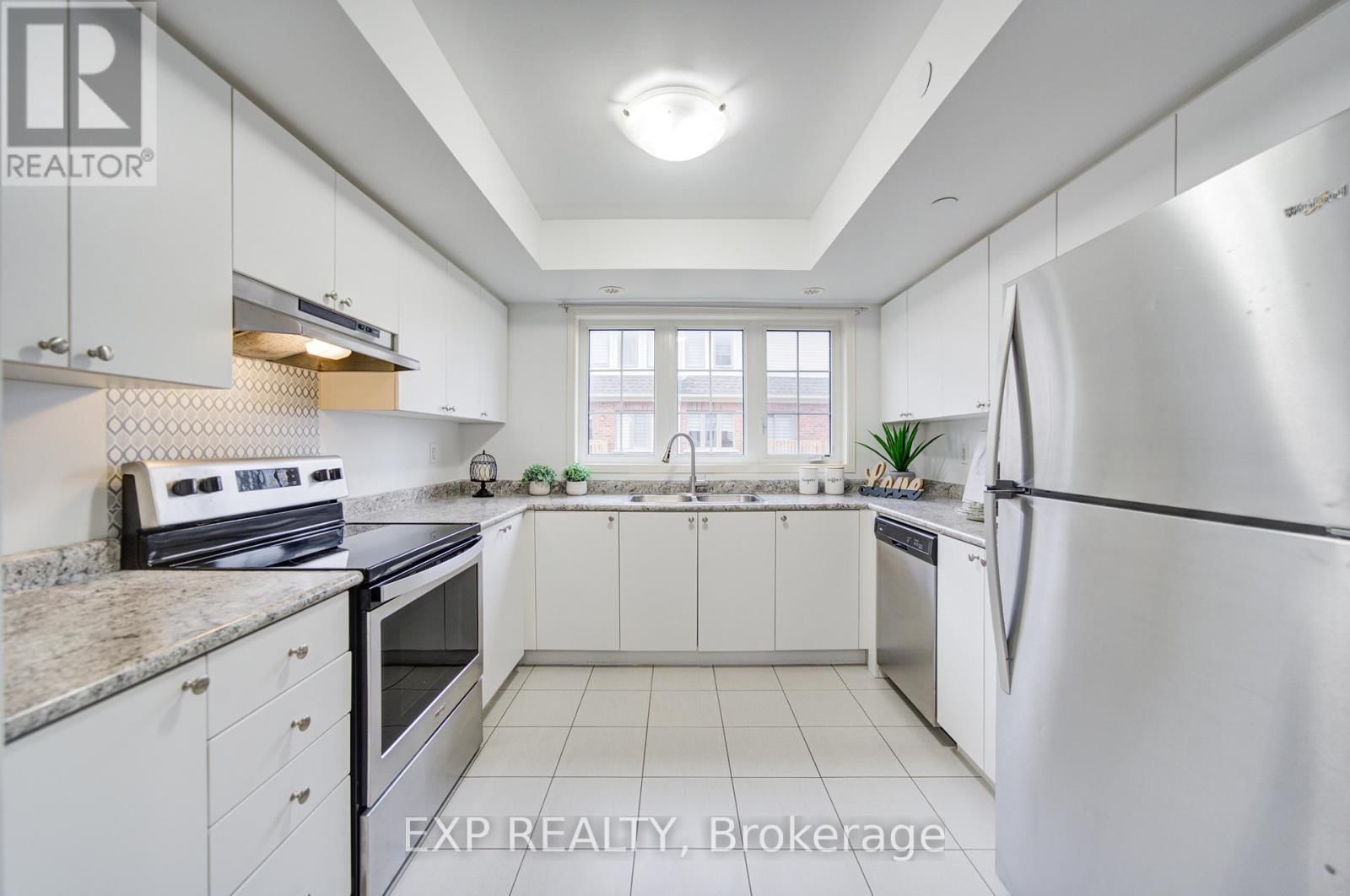 2723 DEPUTY MINISTER PATH Image 3