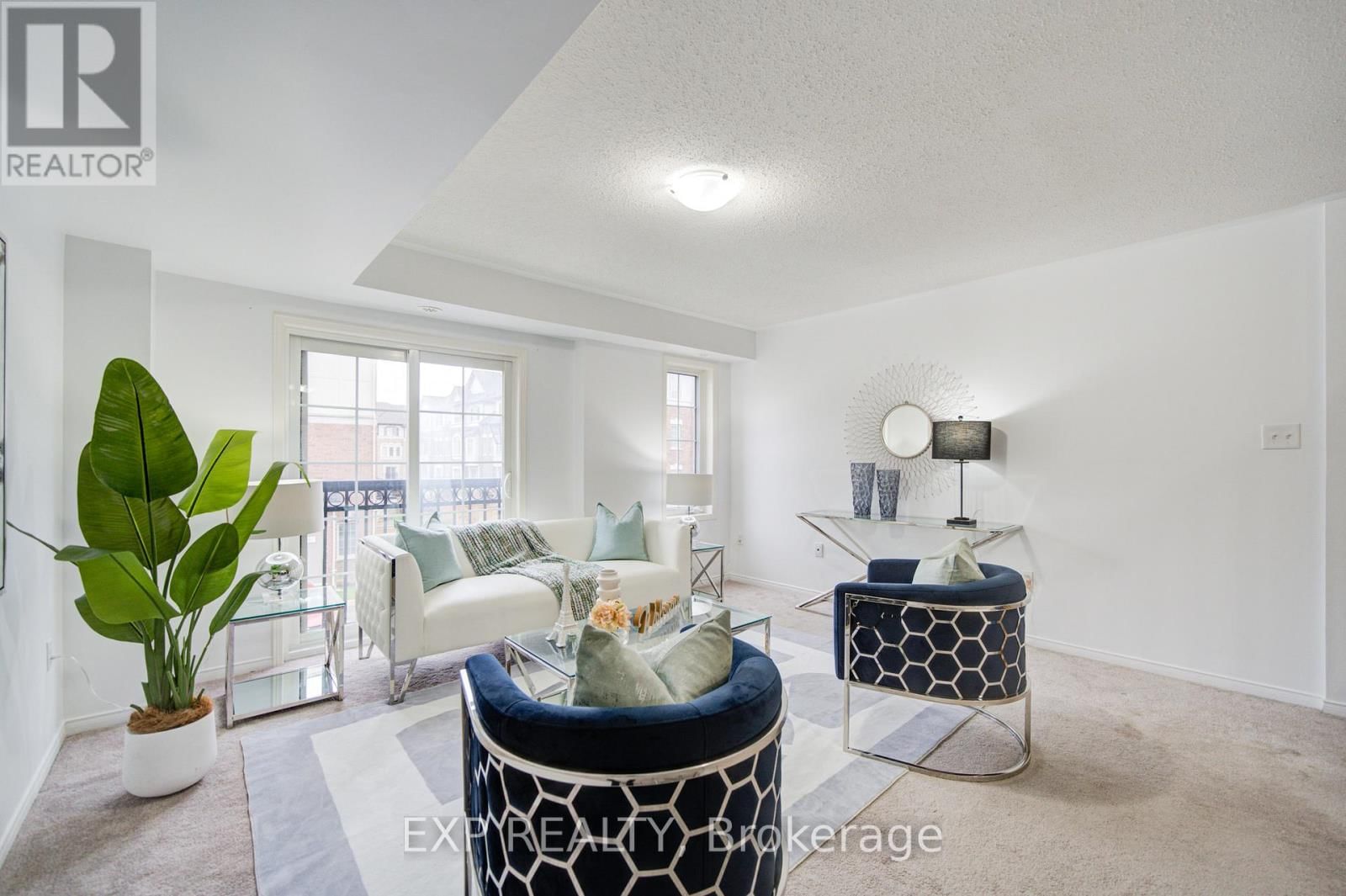 2723 DEPUTY MINISTER PATH Image 9