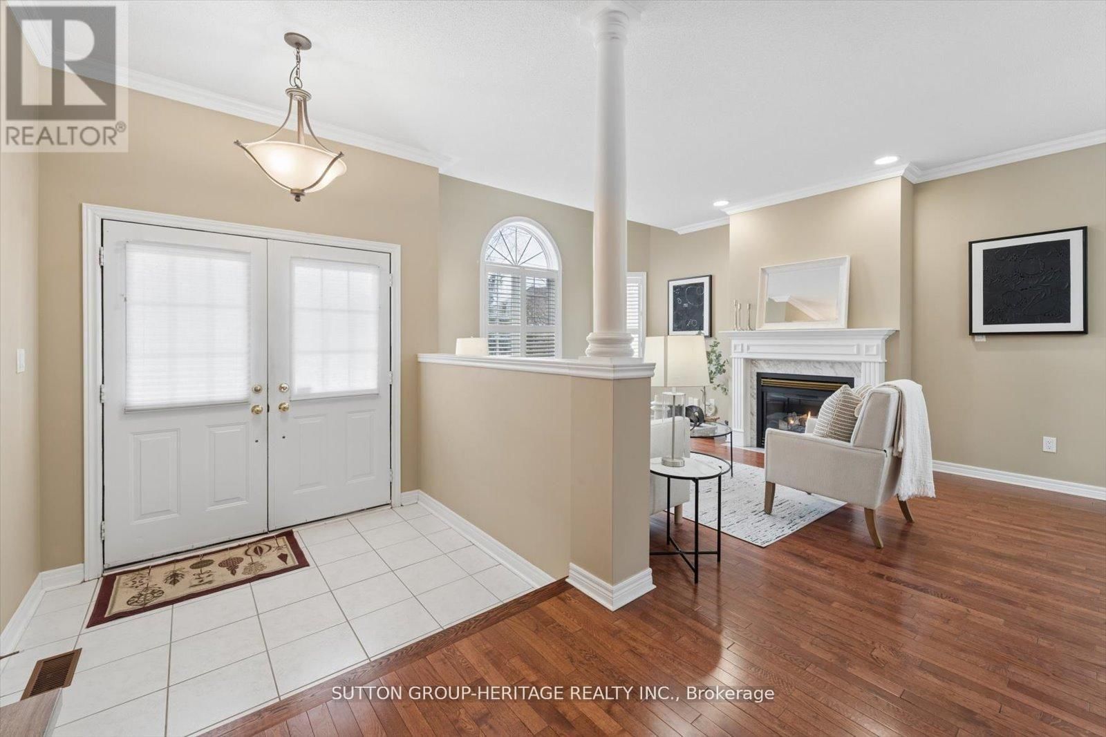 1886 PINE GROVE AVENUE Image 3