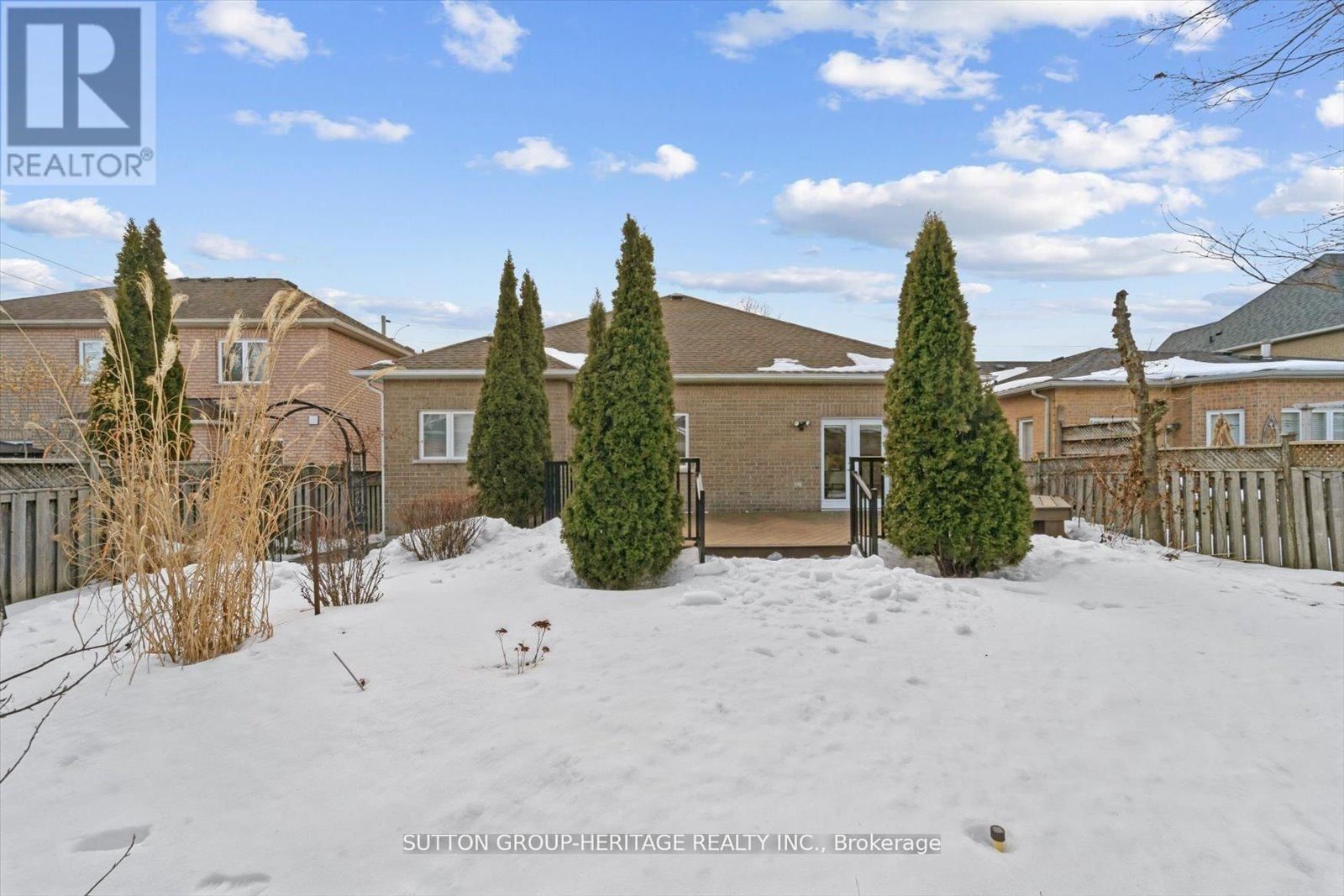 1886 PINE GROVE AVENUE Image 42