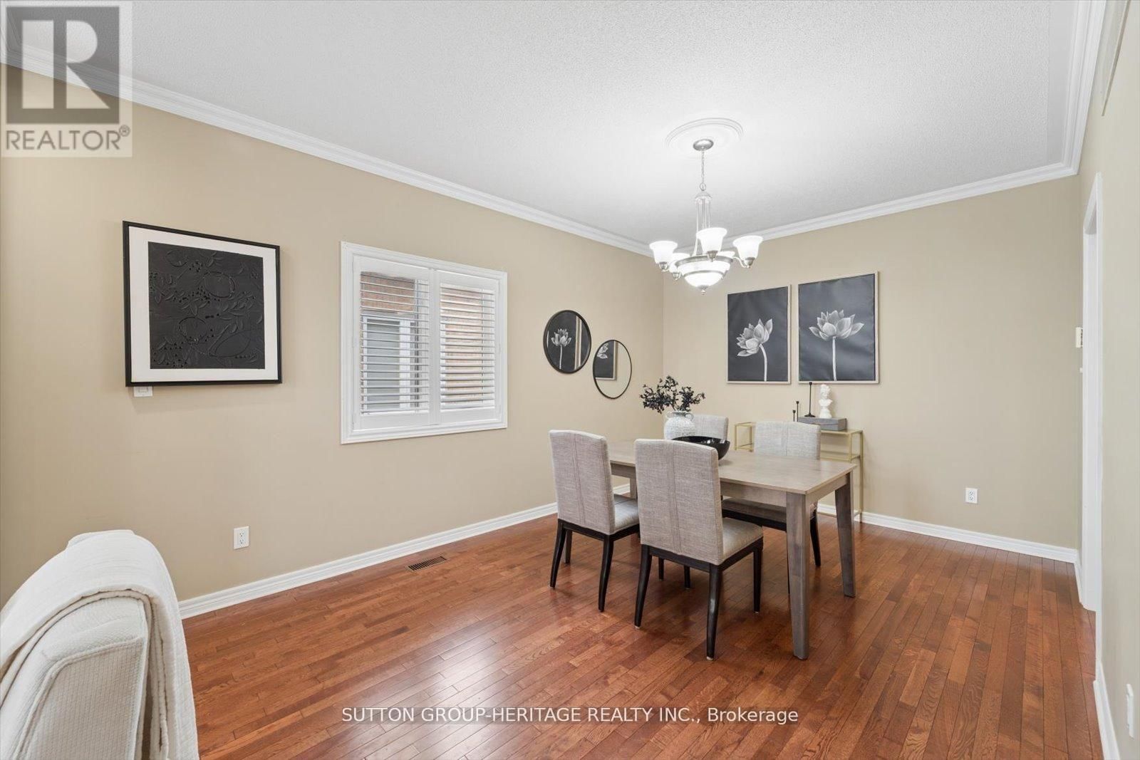 1886 PINE GROVE AVENUE Image 9