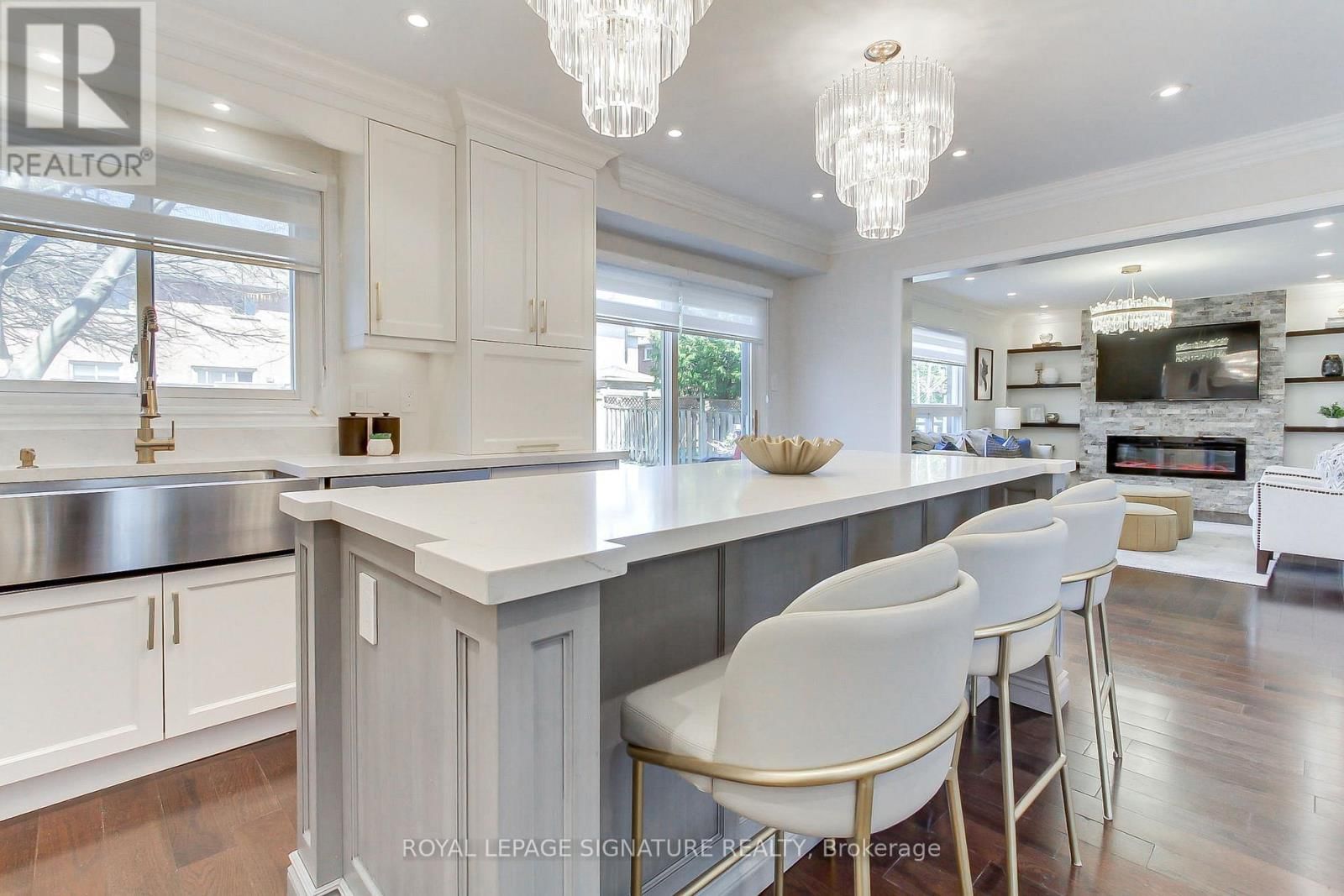 43 FALSTAFF CRESCENT Image 17