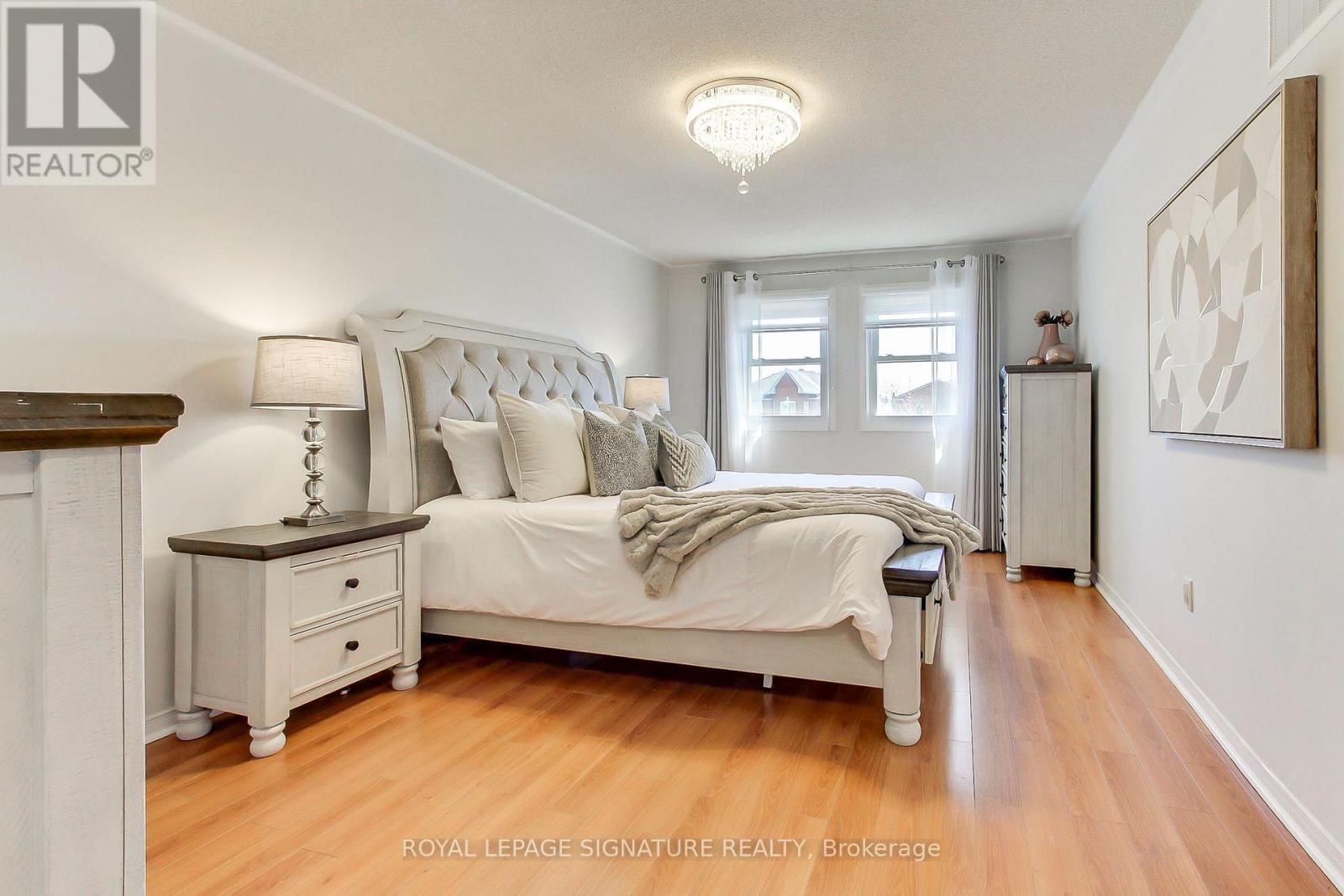 43 FALSTAFF CRESCENT Image 27