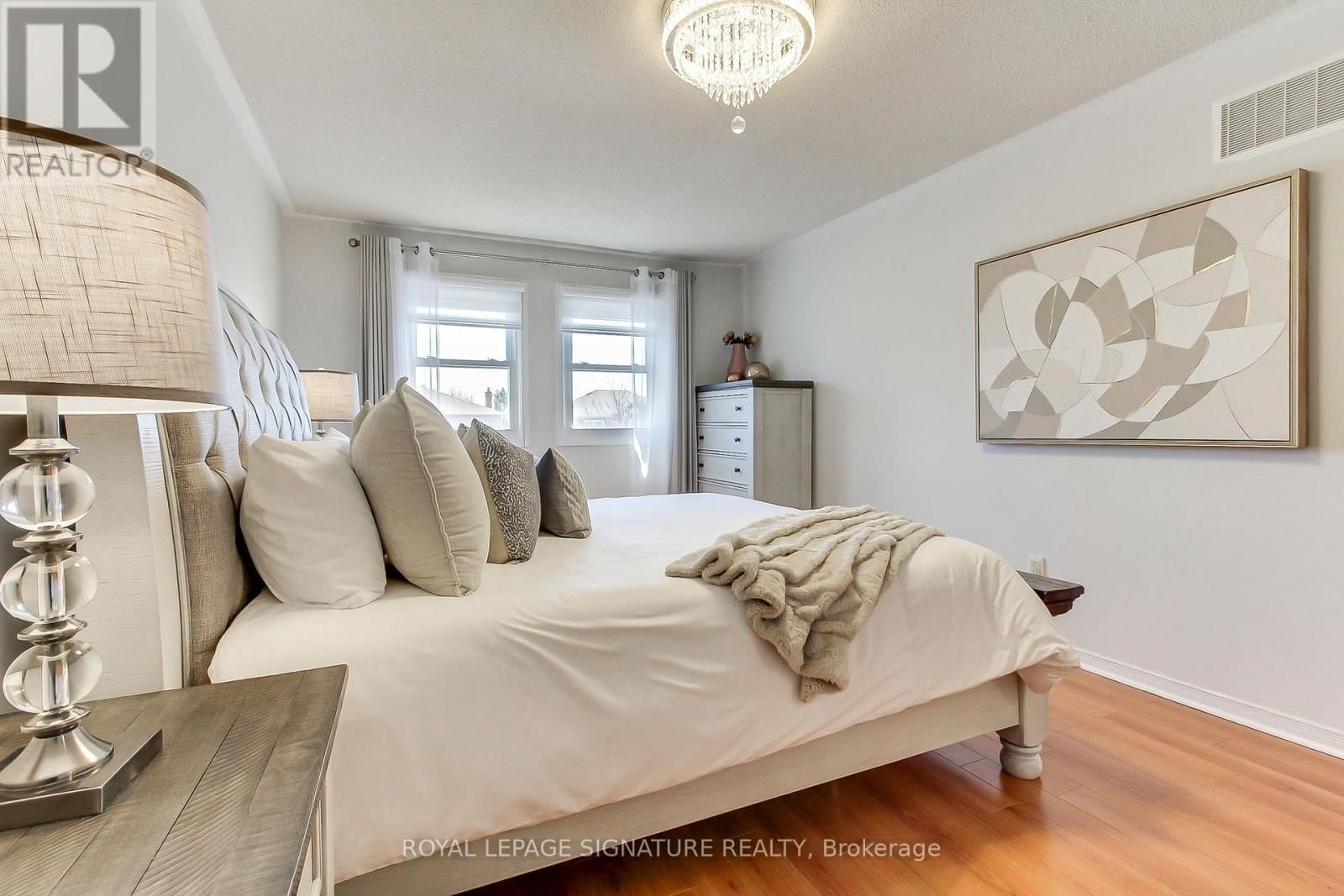 43 FALSTAFF CRESCENT Image 28