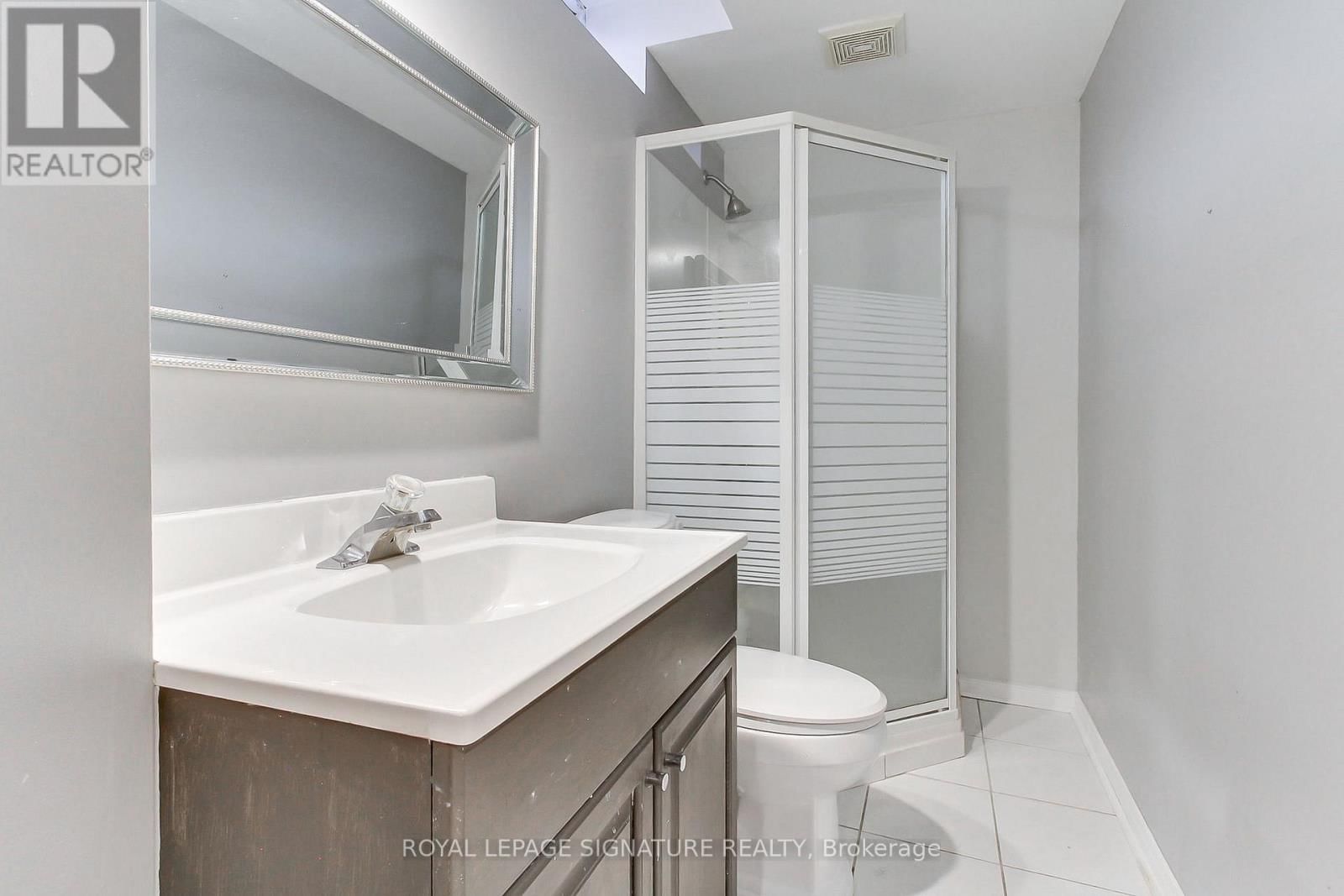 43 FALSTAFF CRESCENT Image 44