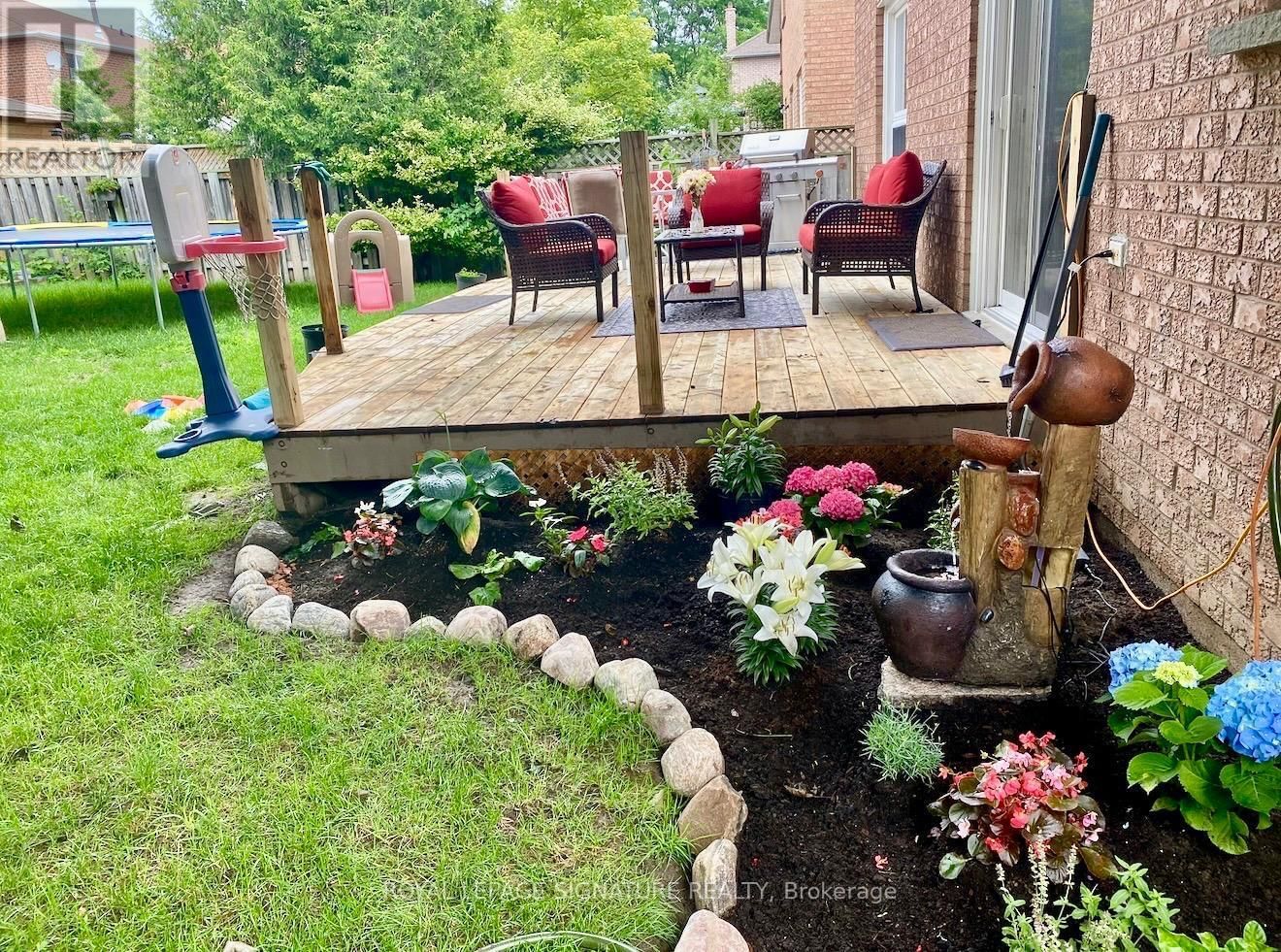 43 FALSTAFF CRESCENT Image 46