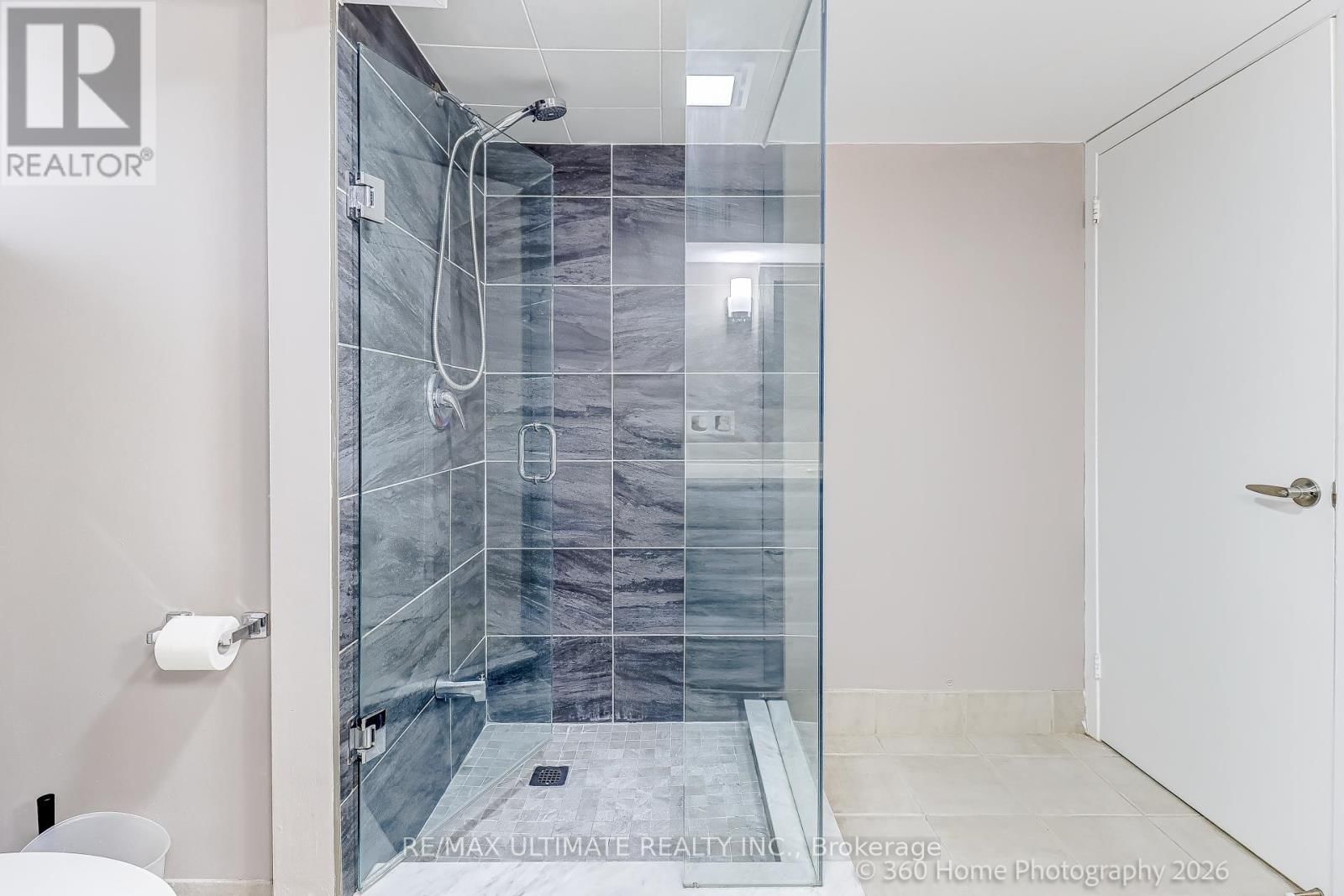 49 GOODERHAM DRIVE Image 10