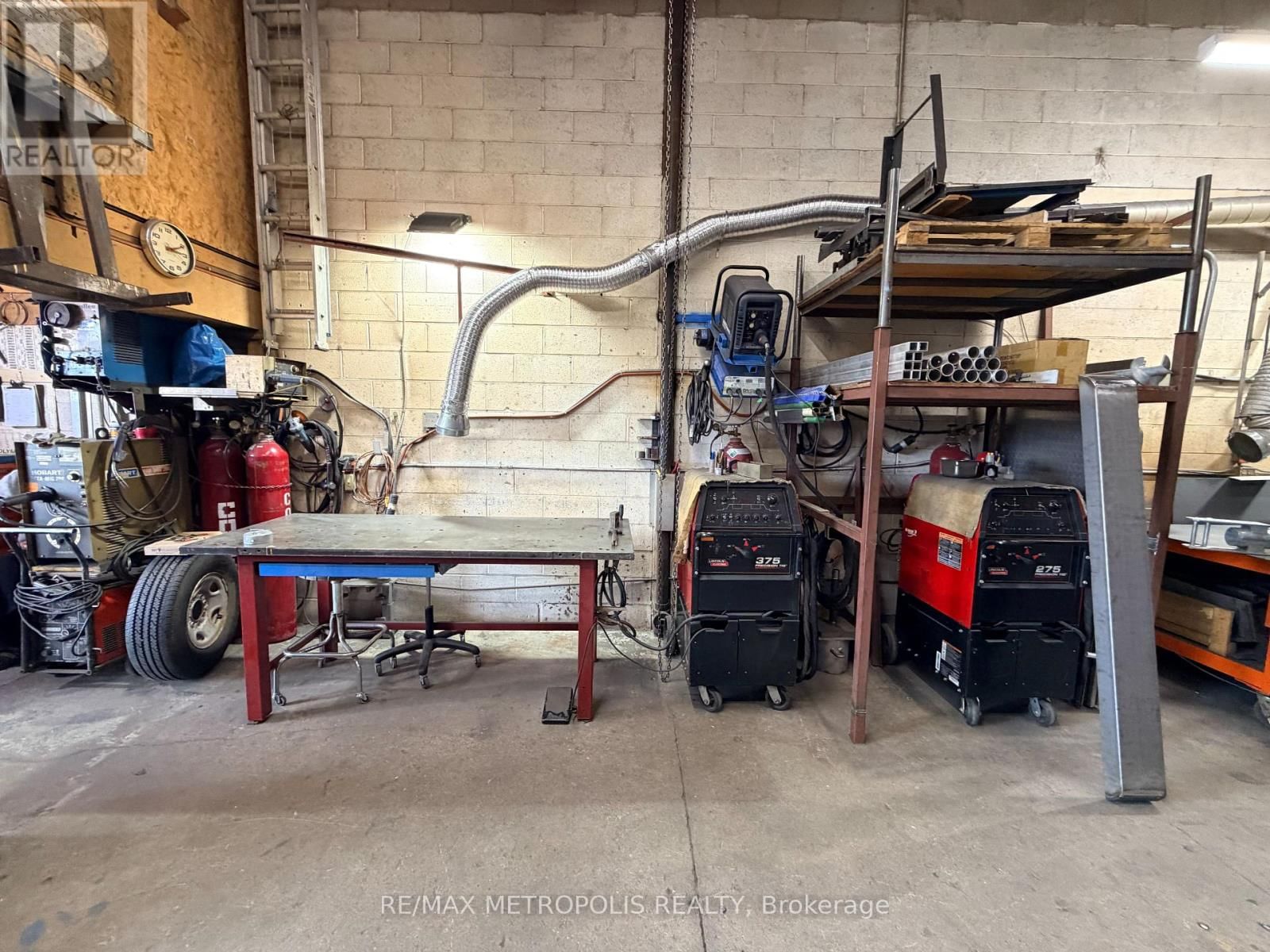 3 - 695 FINLEY AVENUE Image 10