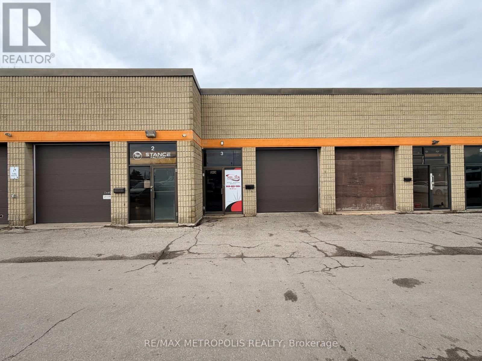 3 - 695 FINLEY AVENUE Image 2