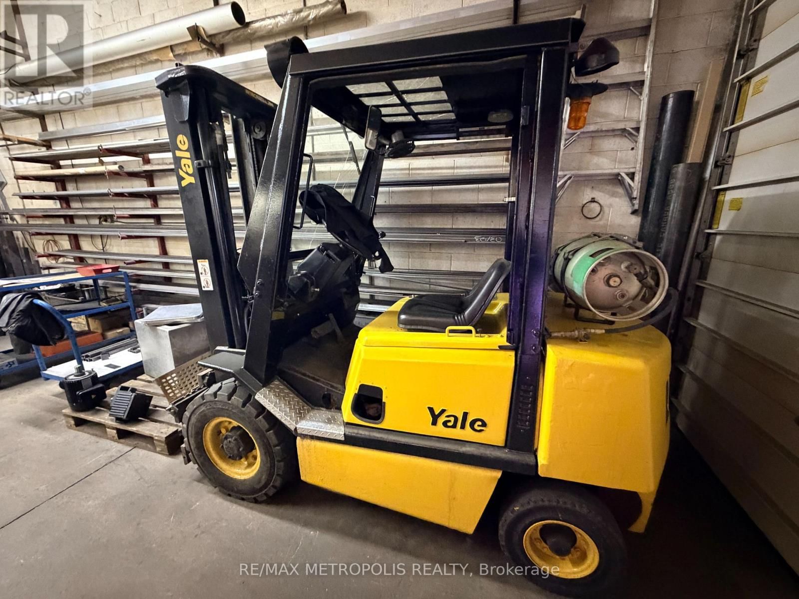 3 - 695 FINLEY AVENUE Image 23