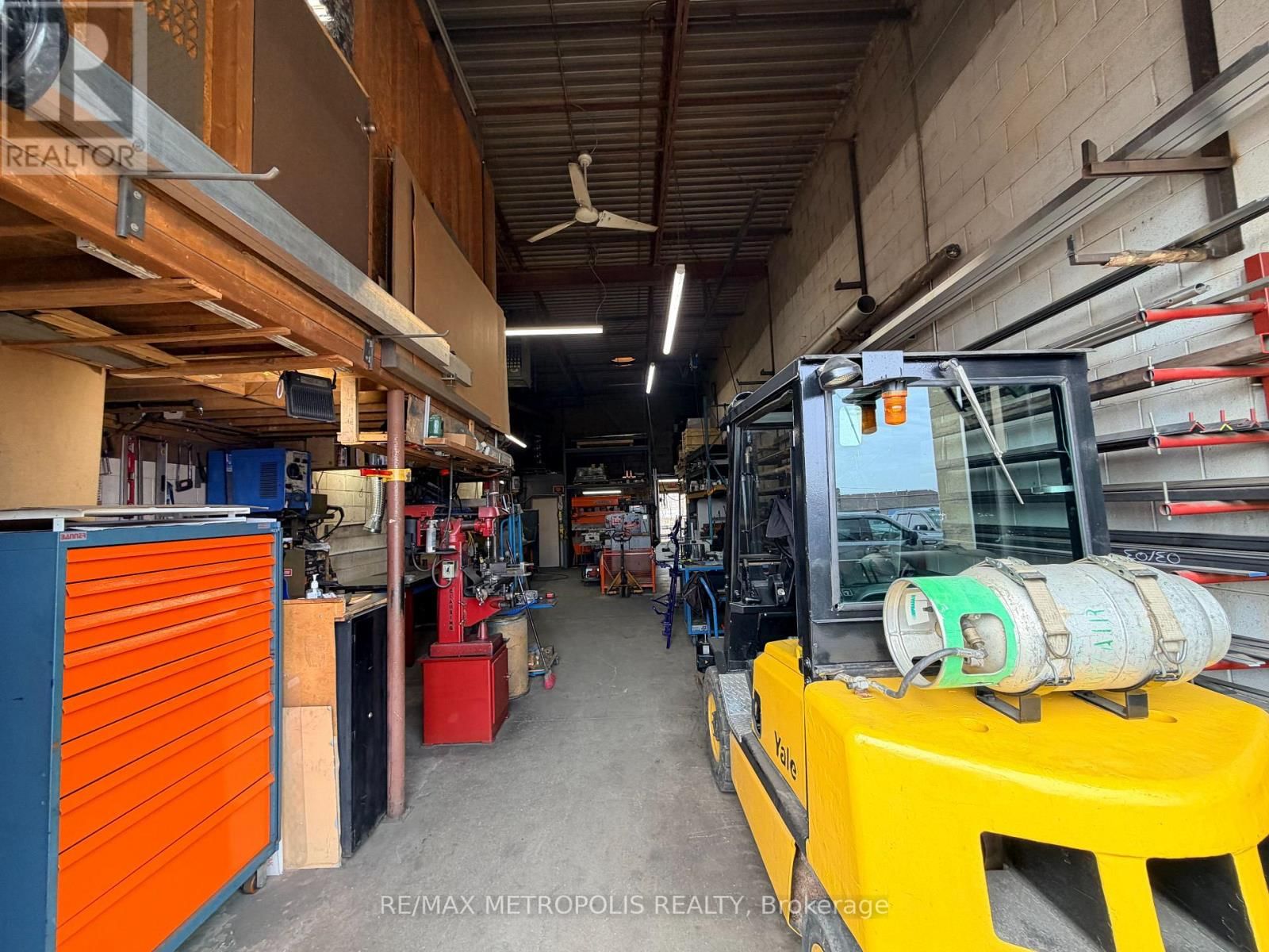 3 - 695 FINLEY AVENUE Image 5