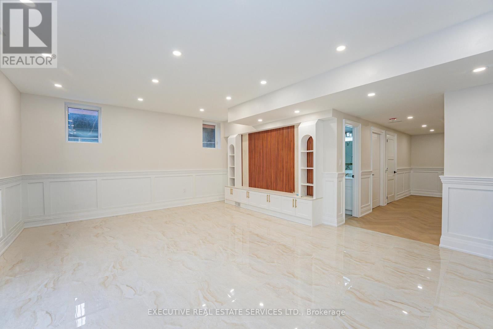 BSMT - 337 CENTENNIAL ROAD Image 12