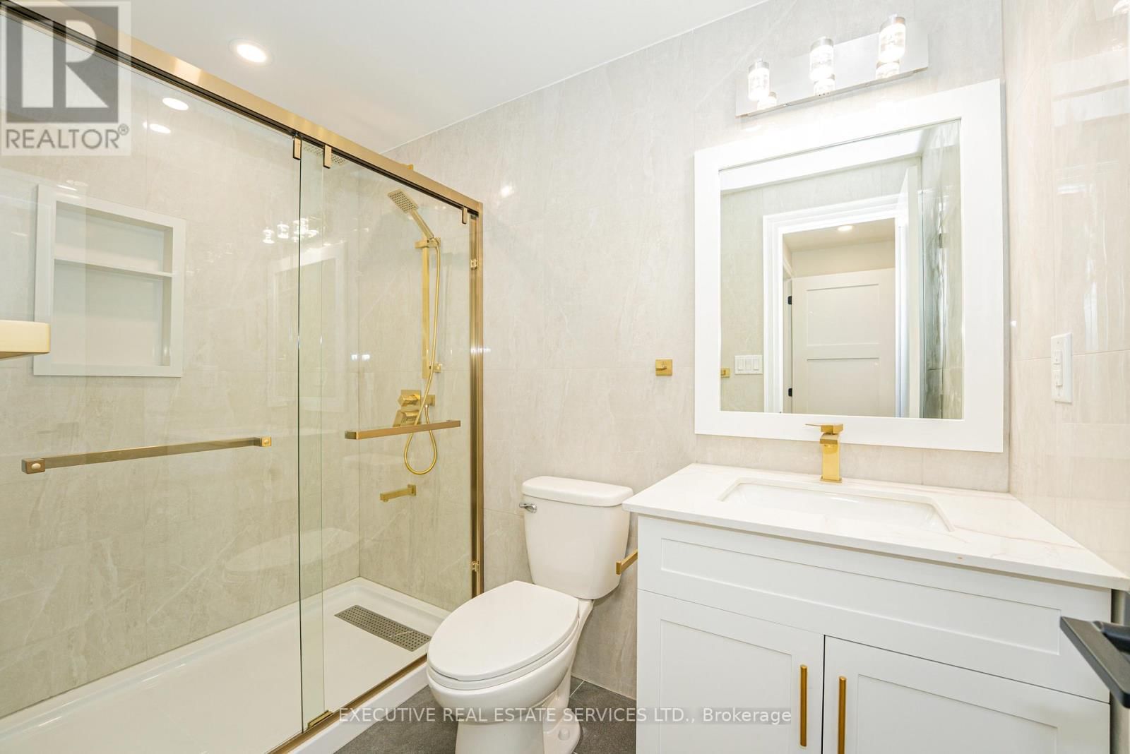 BSMT - 337 CENTENNIAL ROAD Image 27