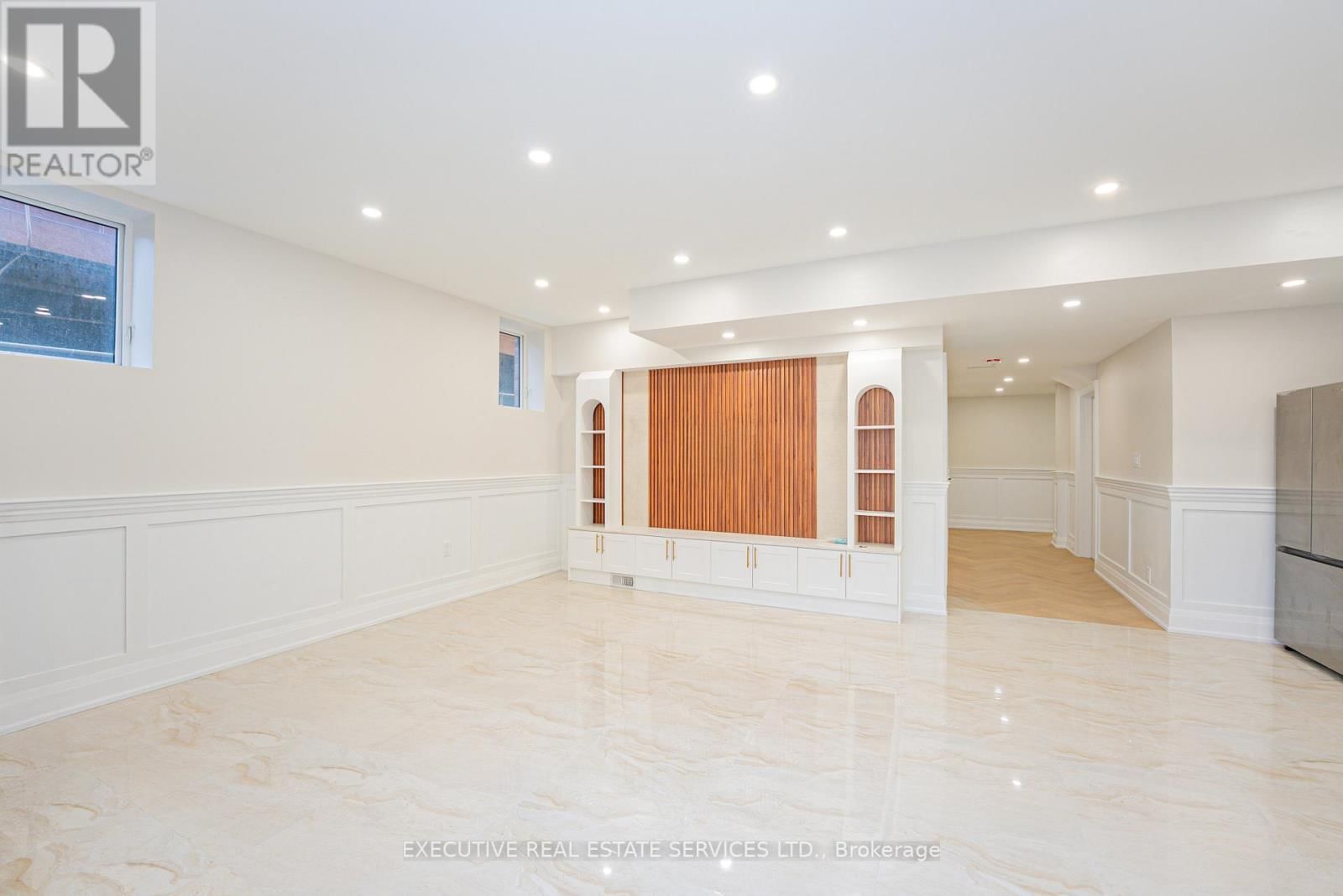 BSMT - 337 CENTENNIAL ROAD Image 9