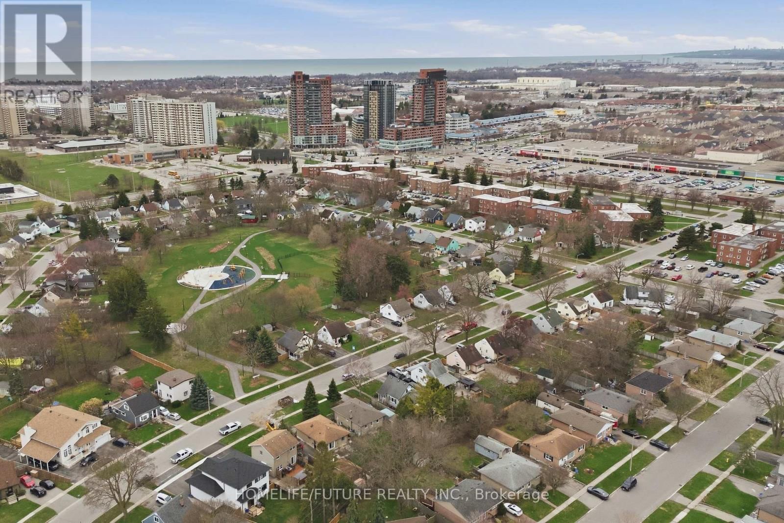 102 KINGS CRESCENT Image 2